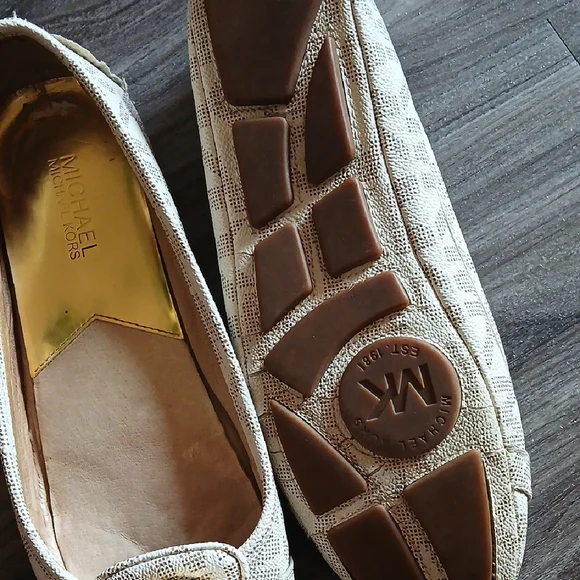 Michael Kors Cream Loafers with Medallion - Picture 2 of 5